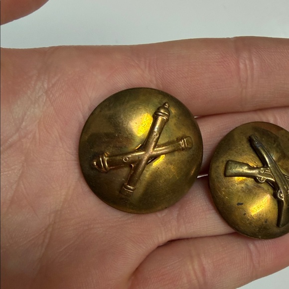 Vintage Gold Military Buttons - Picture 8 of 8